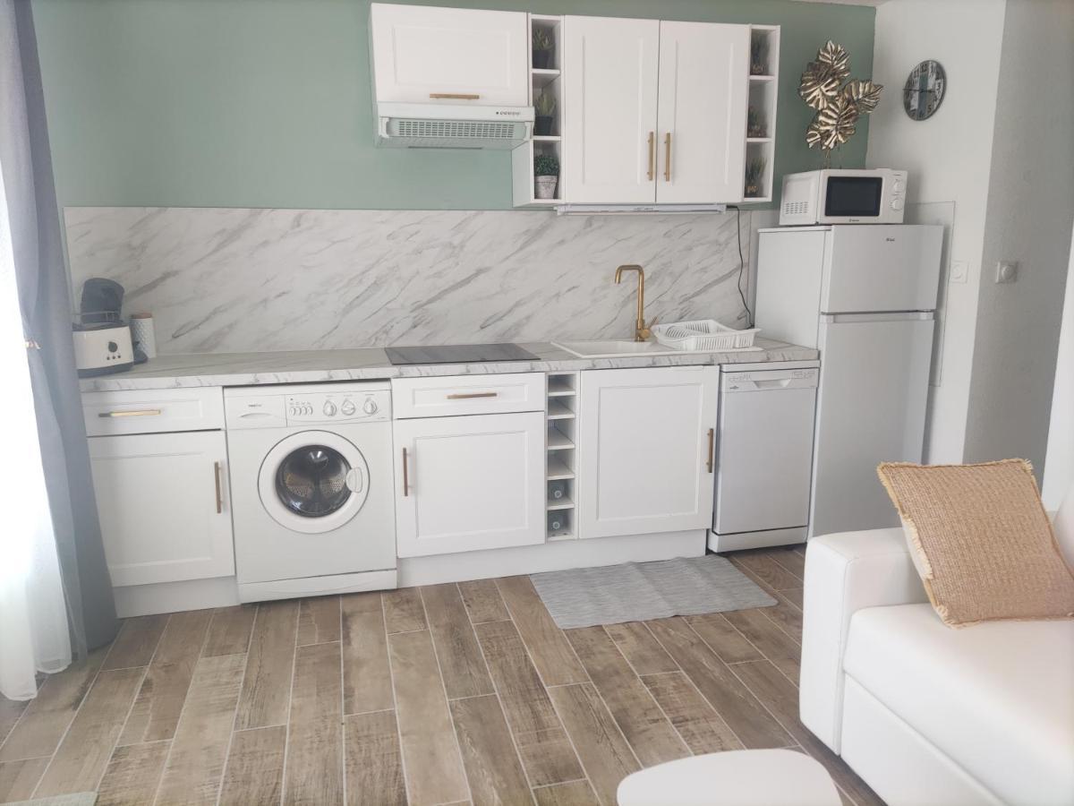 Appartement JADE dans résidence proche Tennis/ centre naturiste Agde Extérieur photo