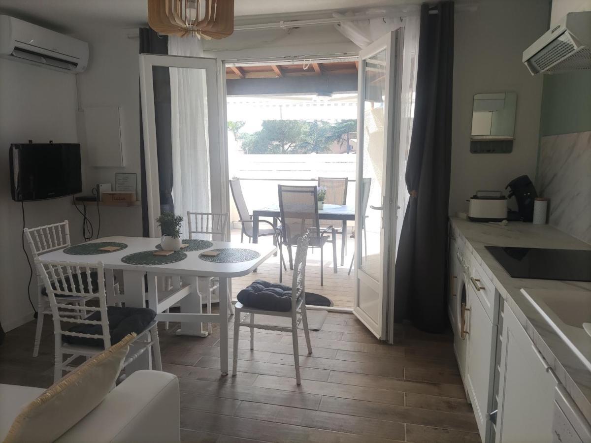 Appartement JADE dans résidence proche Tennis/ centre naturiste Agde Extérieur photo